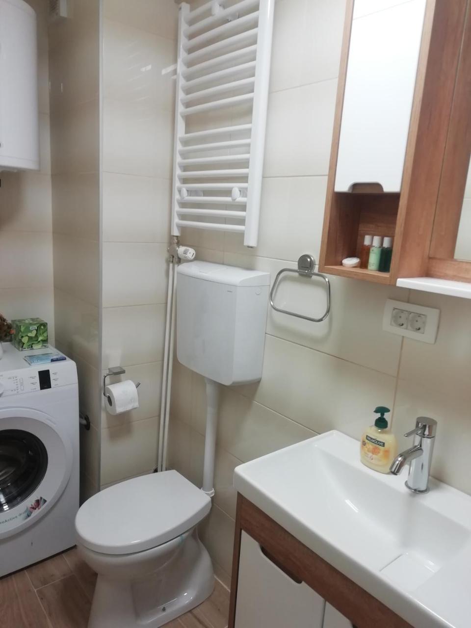 Apartman Centar 1 Uzice Ngoại thất bức ảnh