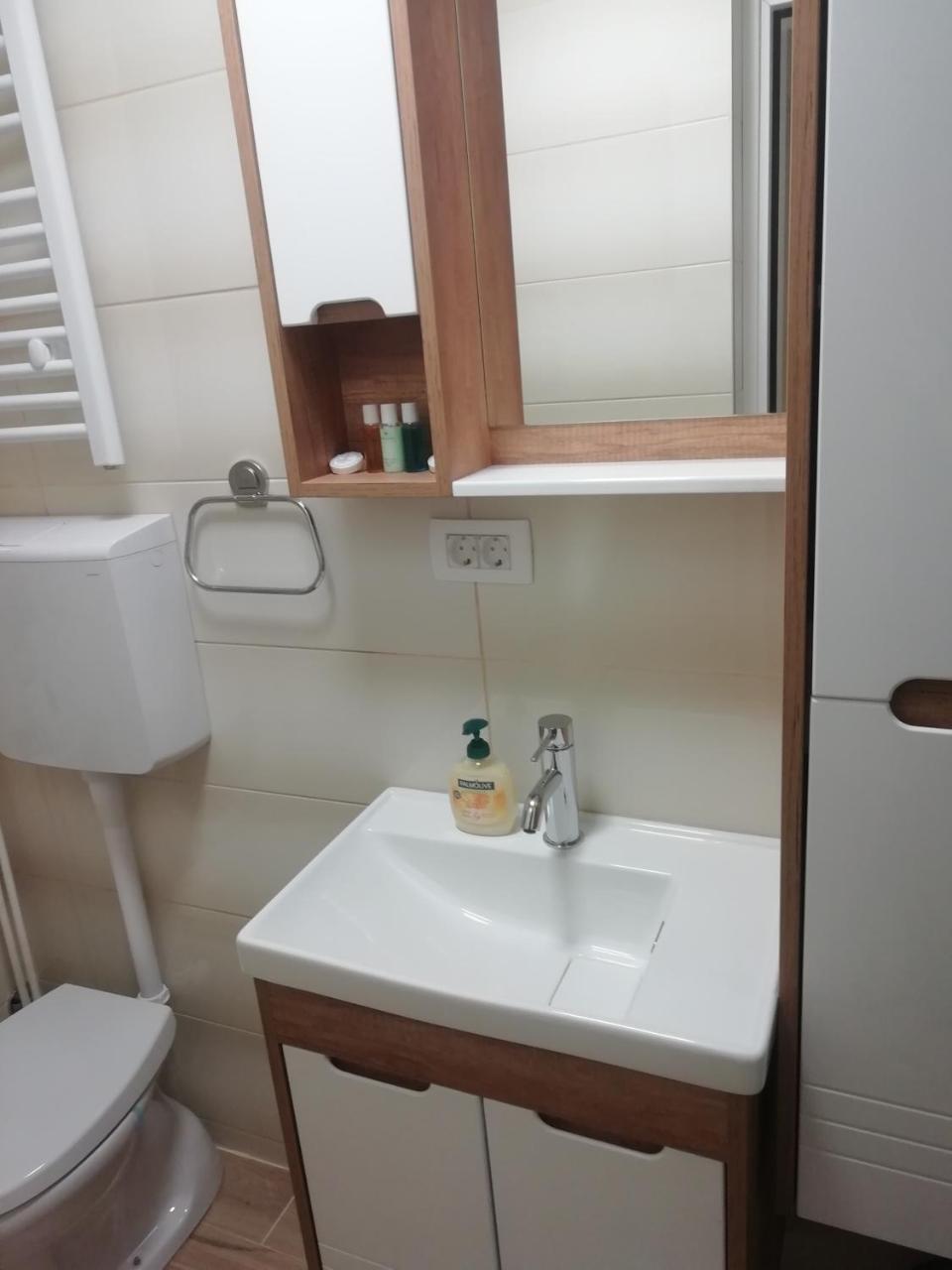 Apartman Centar 1 Uzice Ngoại thất bức ảnh