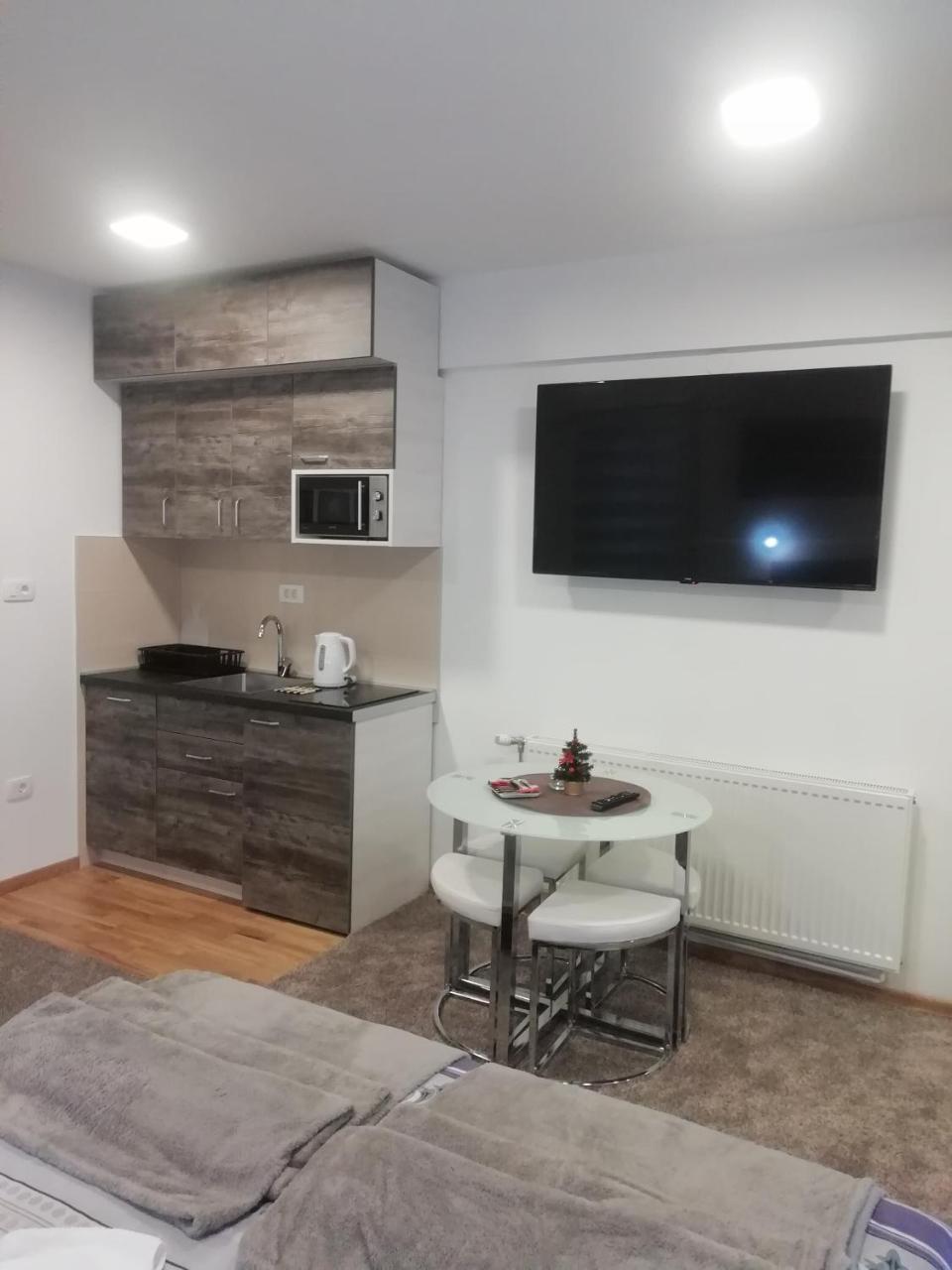 Apartman Centar 1 Uzice Ngoại thất bức ảnh